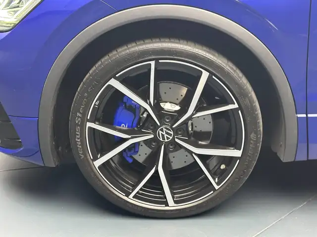 Volkswagen Tiguan view 9