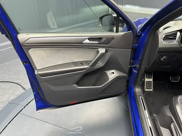 Volkswagen Tiguan view 13