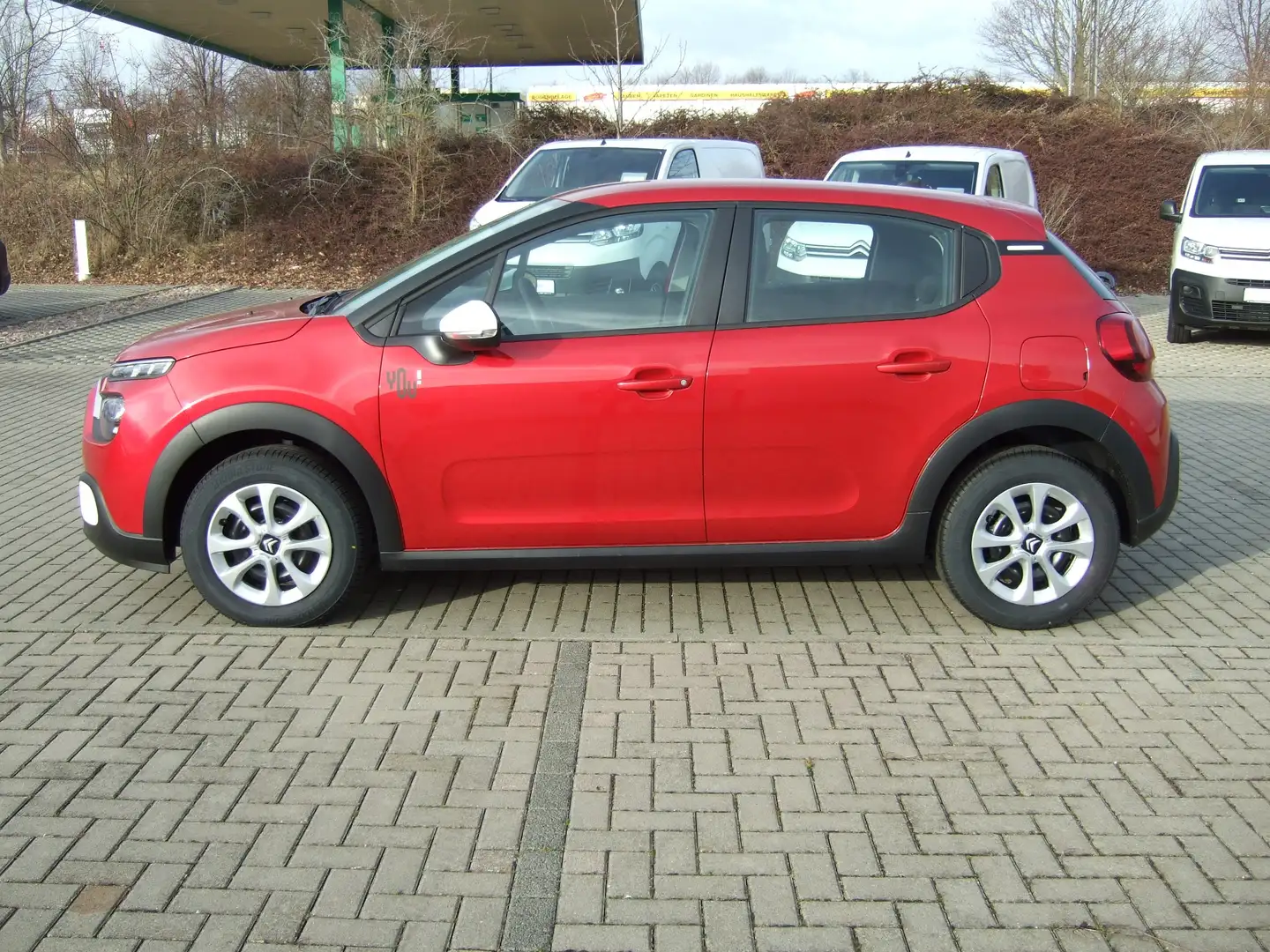 Citroen C3 Pure Tech 83 YOU! Klima Einparkhilfe Tempomat Rood - 2