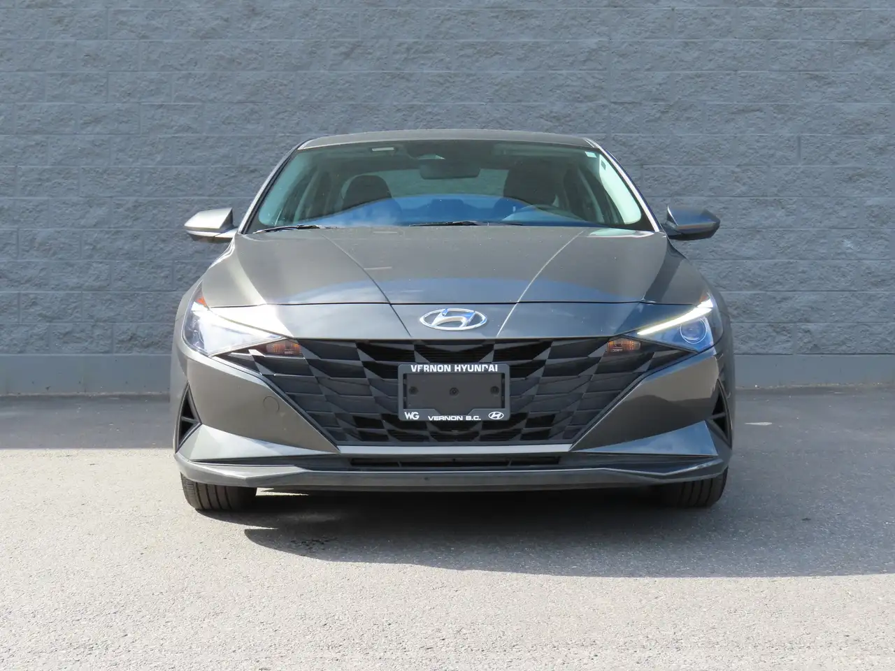Hyundai ELANTRA снимка Hyundai ELANTRA