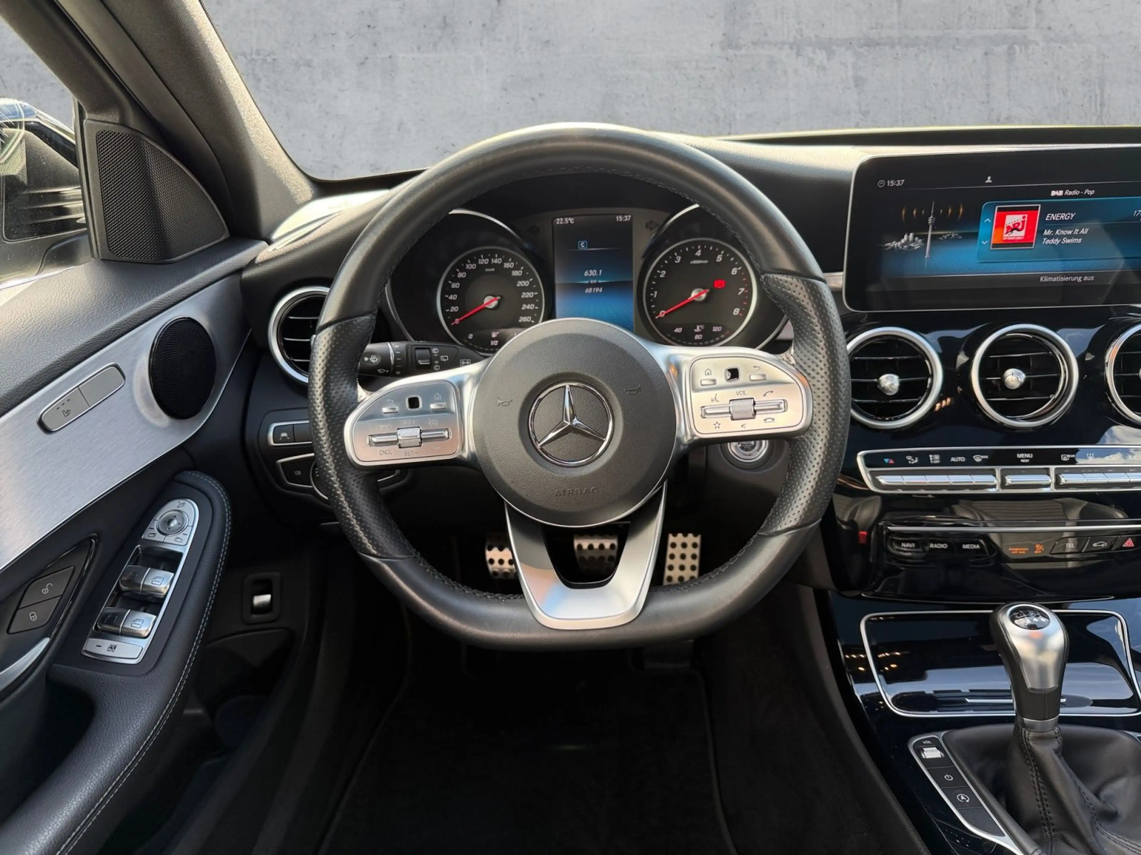 Mercedes-Benz C 180 T AMG LINE LED+NAV+AHK+RFK+SHZ+PANO+STDHZG — photo 10