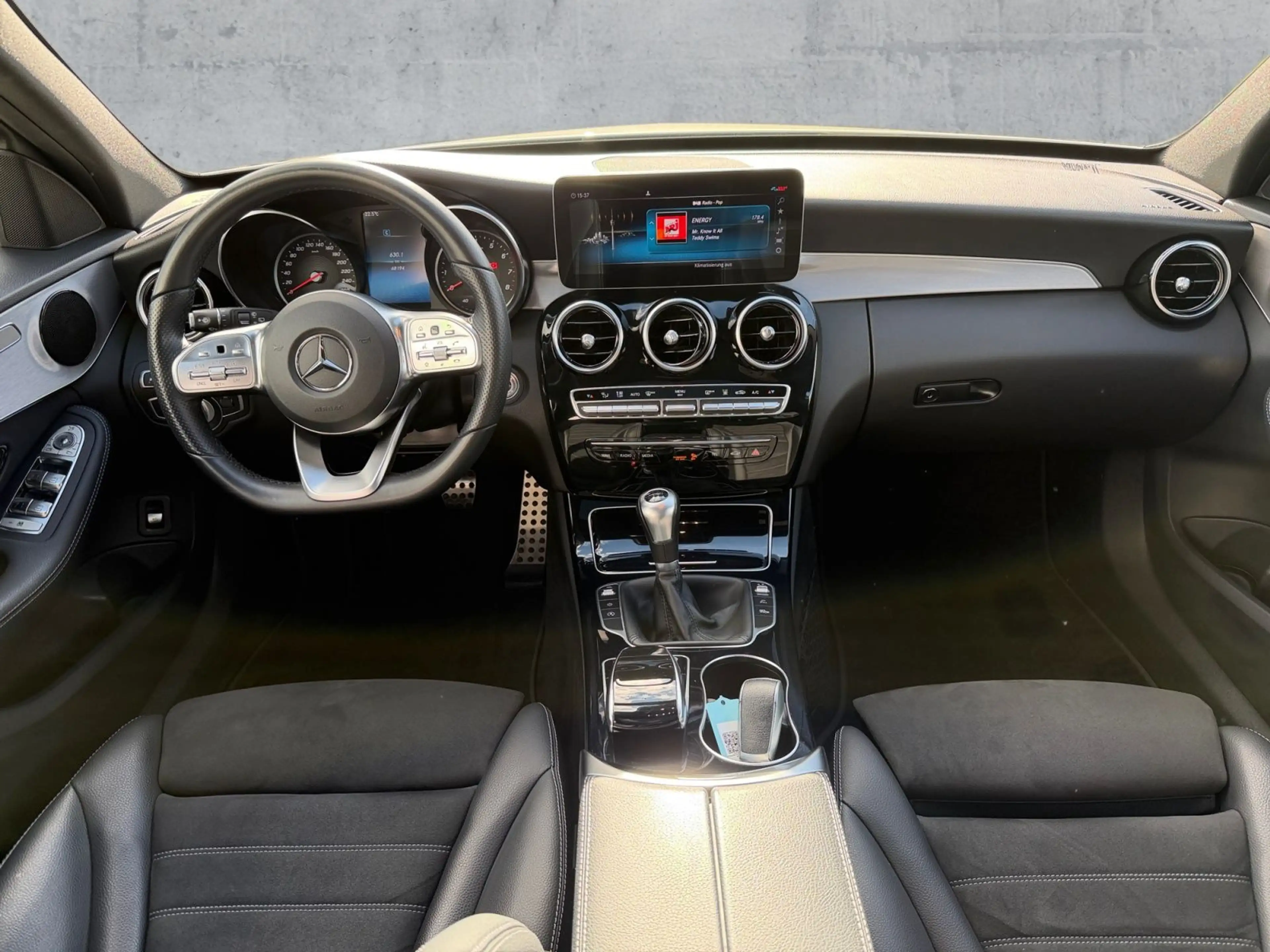 Mercedes-Benz C 180 T AMG LINE LED+NAV+AHK+RFK+SHZ+PANO+STDHZG — photo 9