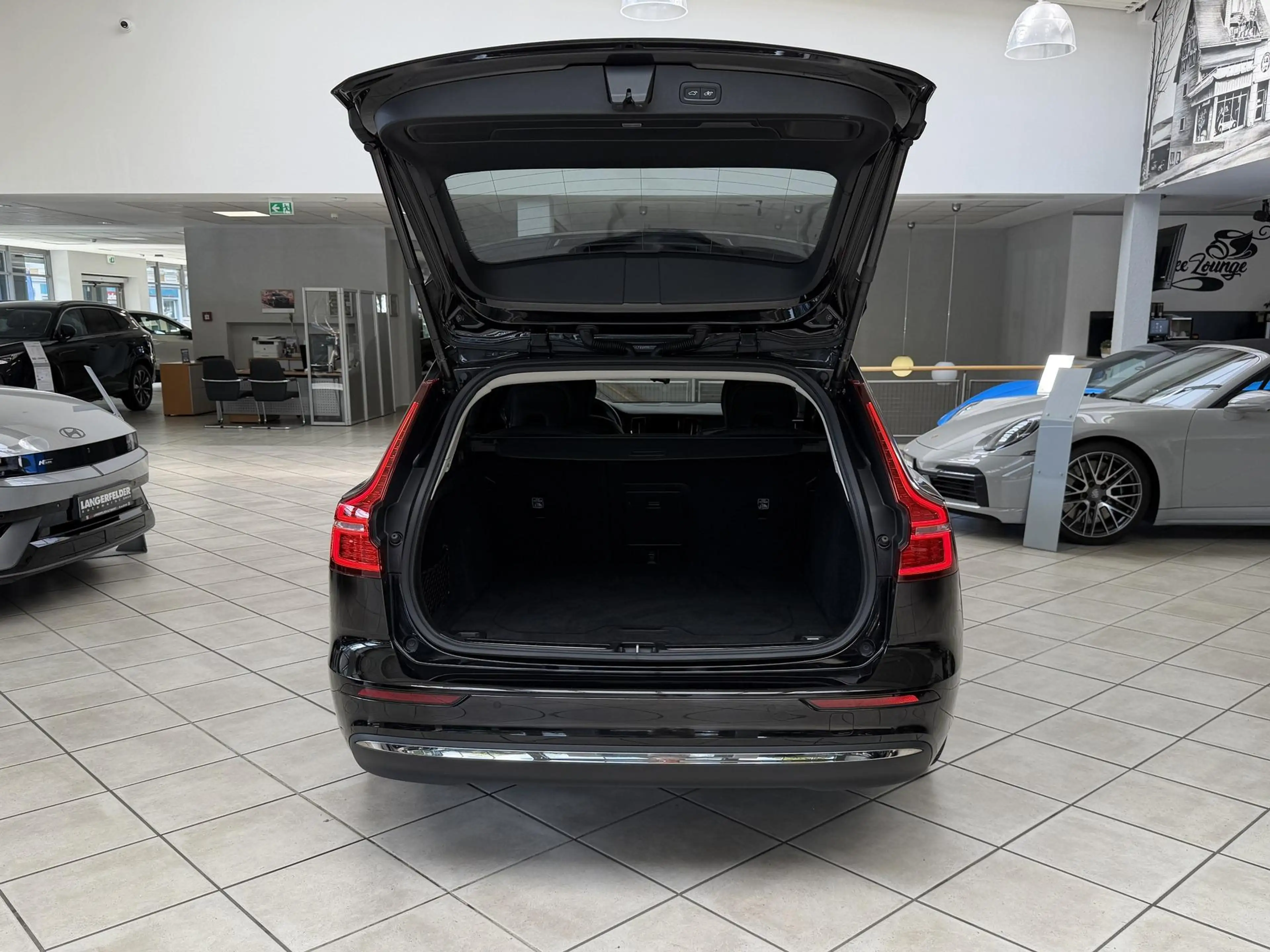 Volvo V60 V60 B4 Plus Bright AHK|PANO|STDHZ|360°|H&K|ACC — photo 5