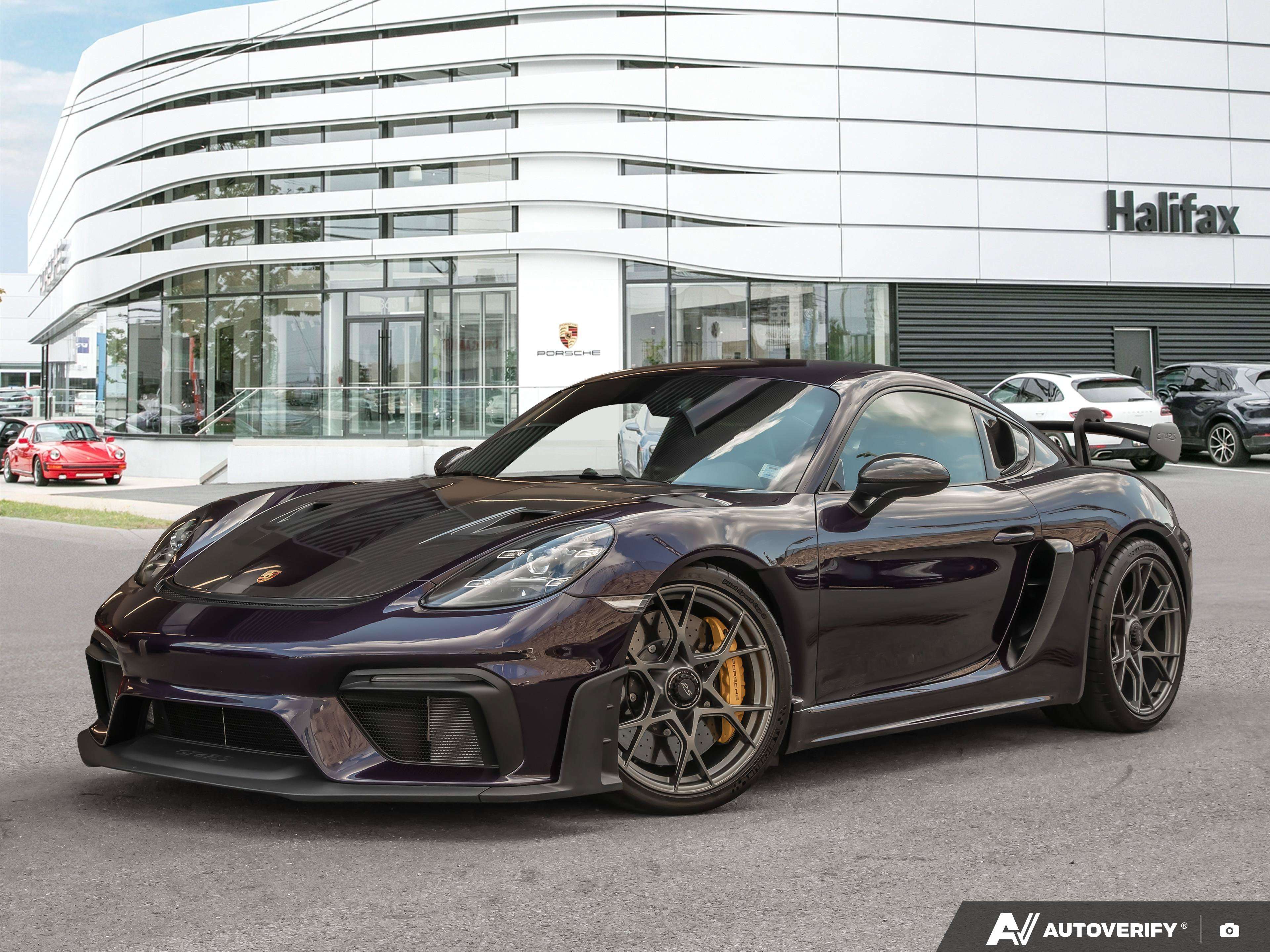 2025 Porsche Cayman GT4 RS