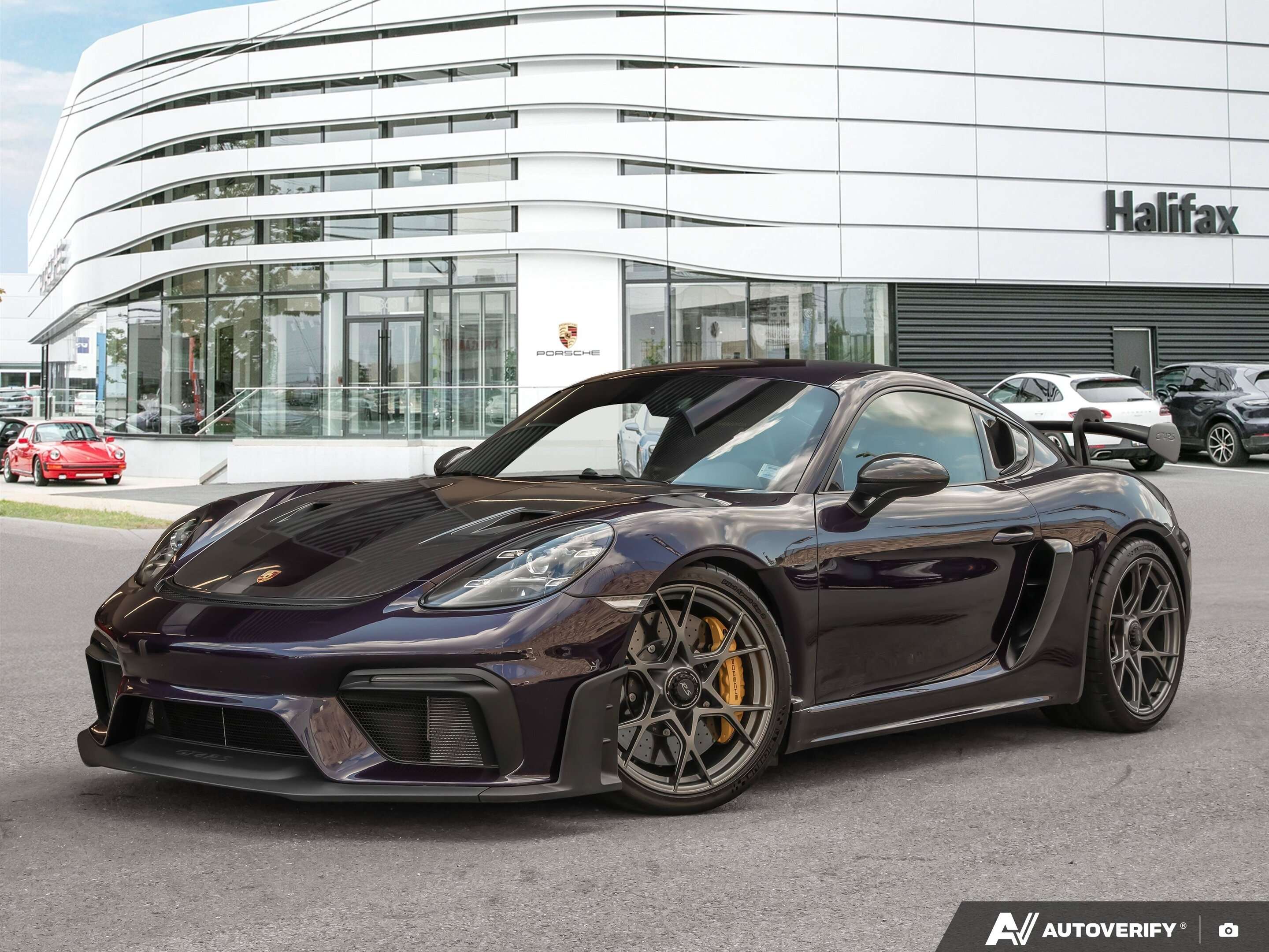 2025 Porsche Cayman GT4 RS