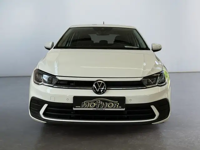 Volkswagen Polo view 6
