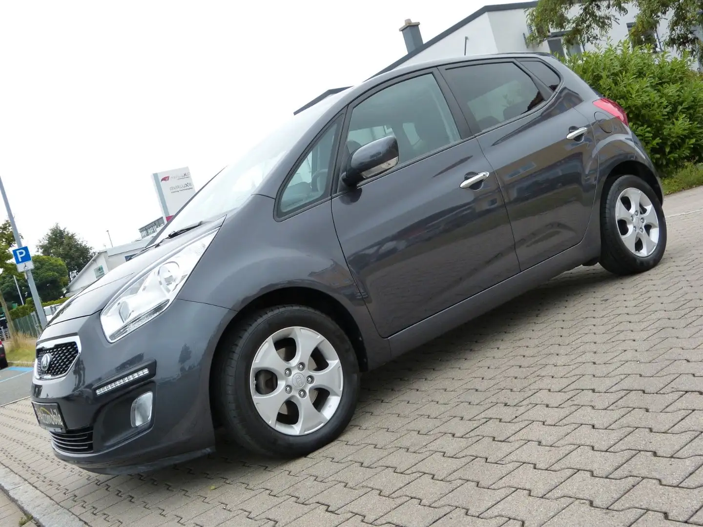 Kia Venga Platinum Edition *NAVI*PANORAMA*KAMERA*SHZ Gri - 1