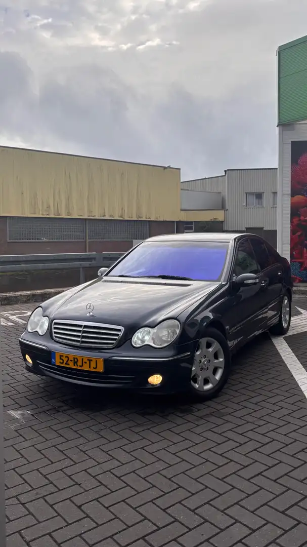Mercedes-Benz C 200 K. Elegance Negro - 1
