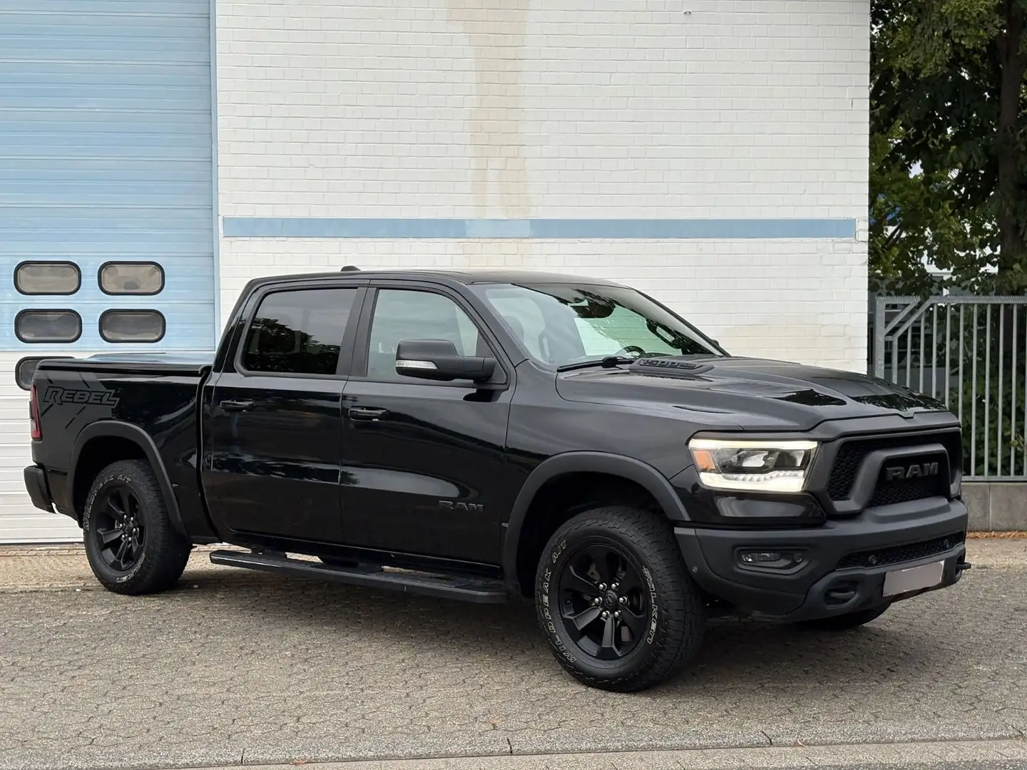Dodge RAM /Rebel/5.7/Led/Navi/Kamera/SHZ/Klim/LPG-Prins Schwarz - 2