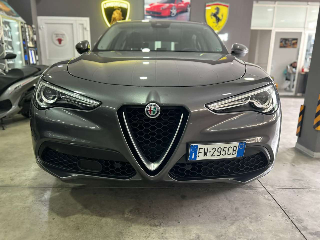 Alfa Romeo Stelvio Stelvio 2017 2.2 t Business Q4 210cv auto my19