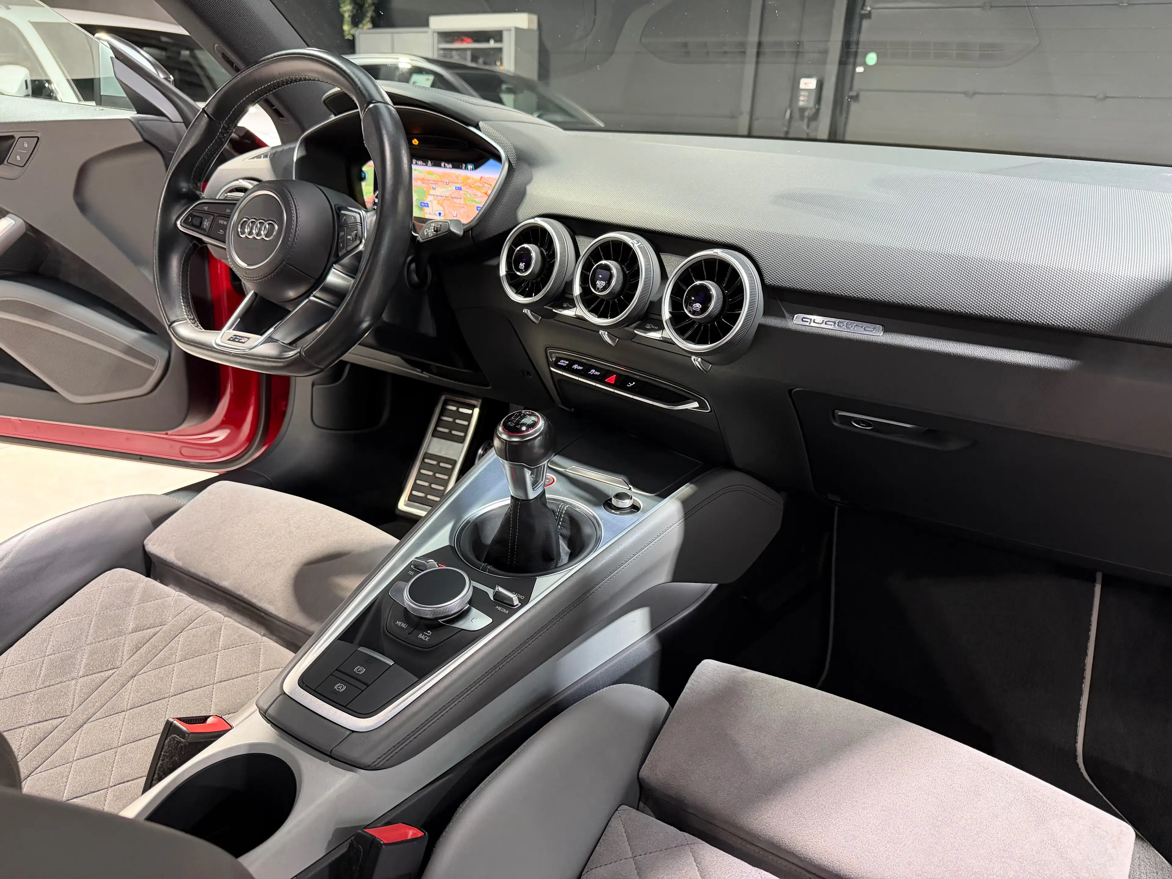 Audi TTS TTS Coupé 2.0 TFSI Quattro 310cv COCKPIT CUIR ALCANTARA XENON LED — photo 11