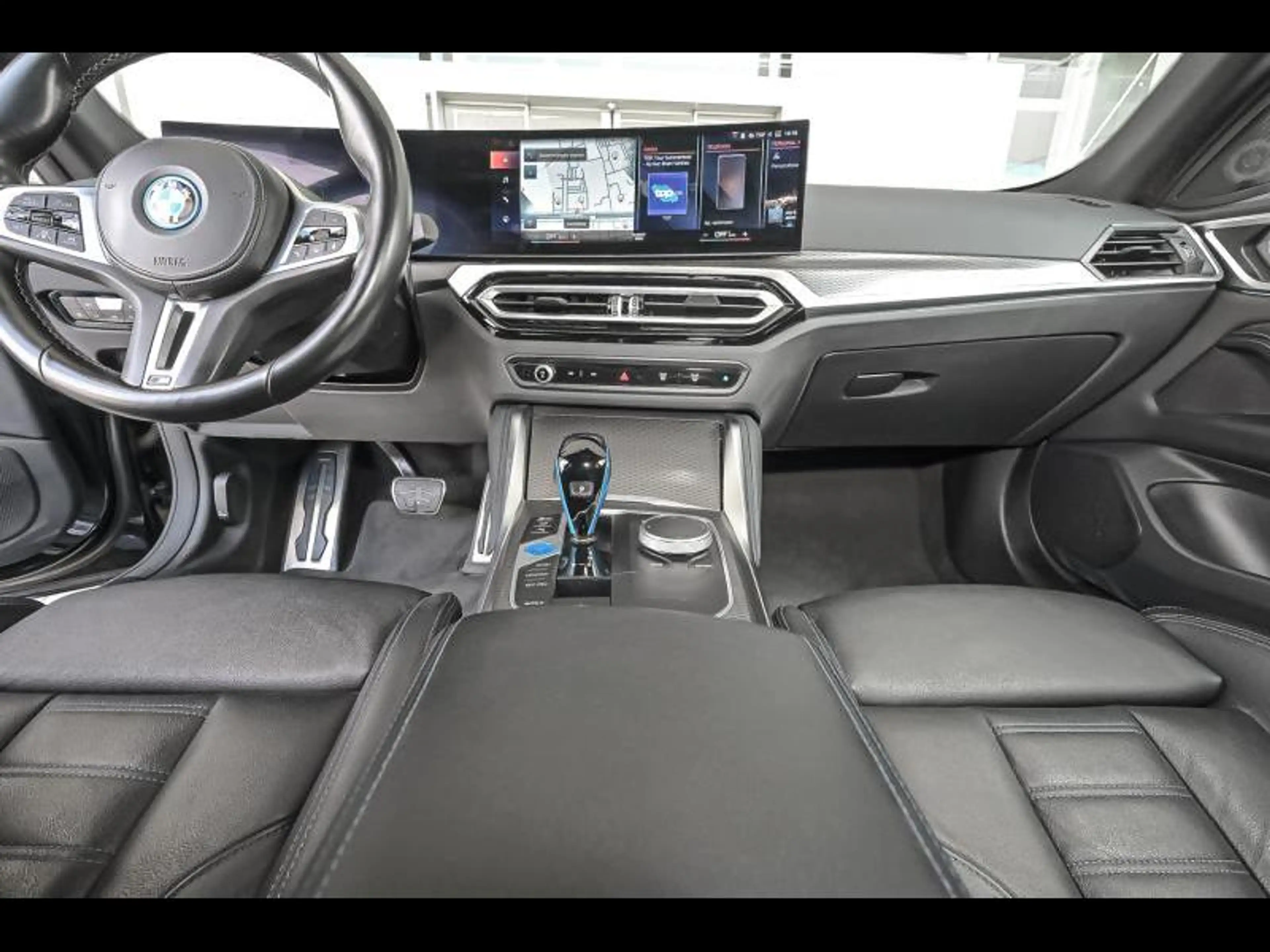 BMW i4 M50 Gran Coupé — photo 7