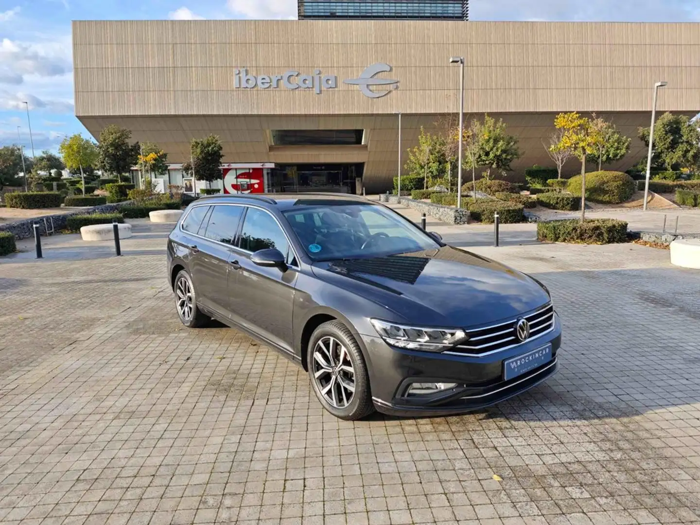 Volkswagen Passat Executive 2.0 TDI 110kW (150CV) DSG Gris - 2