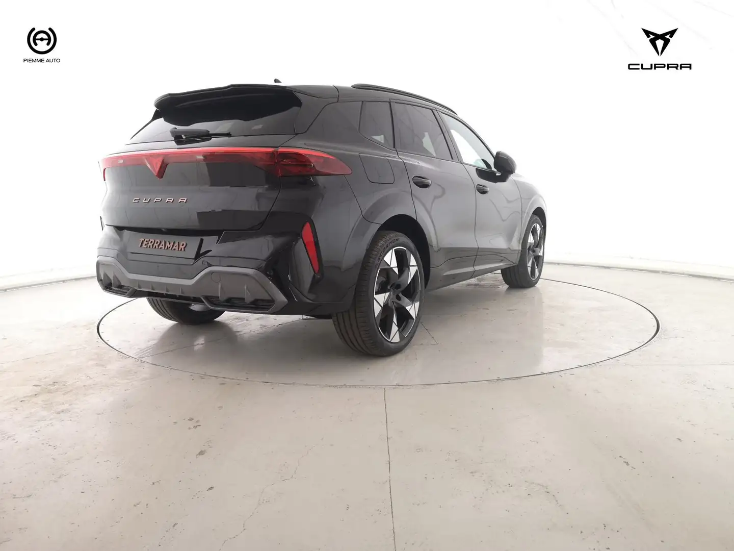 CUPRA Terramar 1.5 e-Hybrid DSG Nero - 2