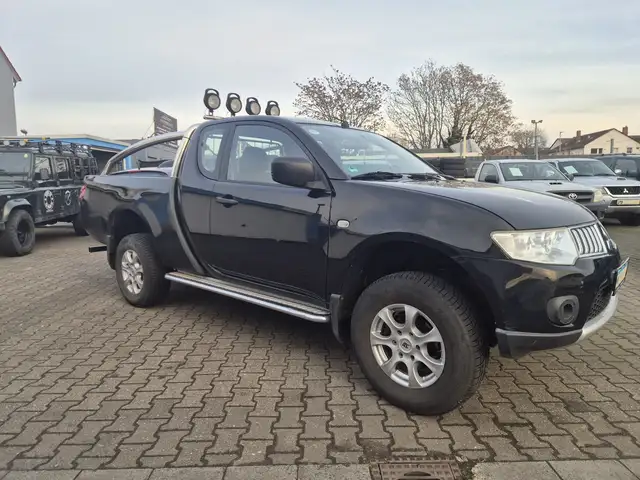 Mitsubishi L200 Invite Club Cab 4WD **1.Hand/LKW-Zl.**