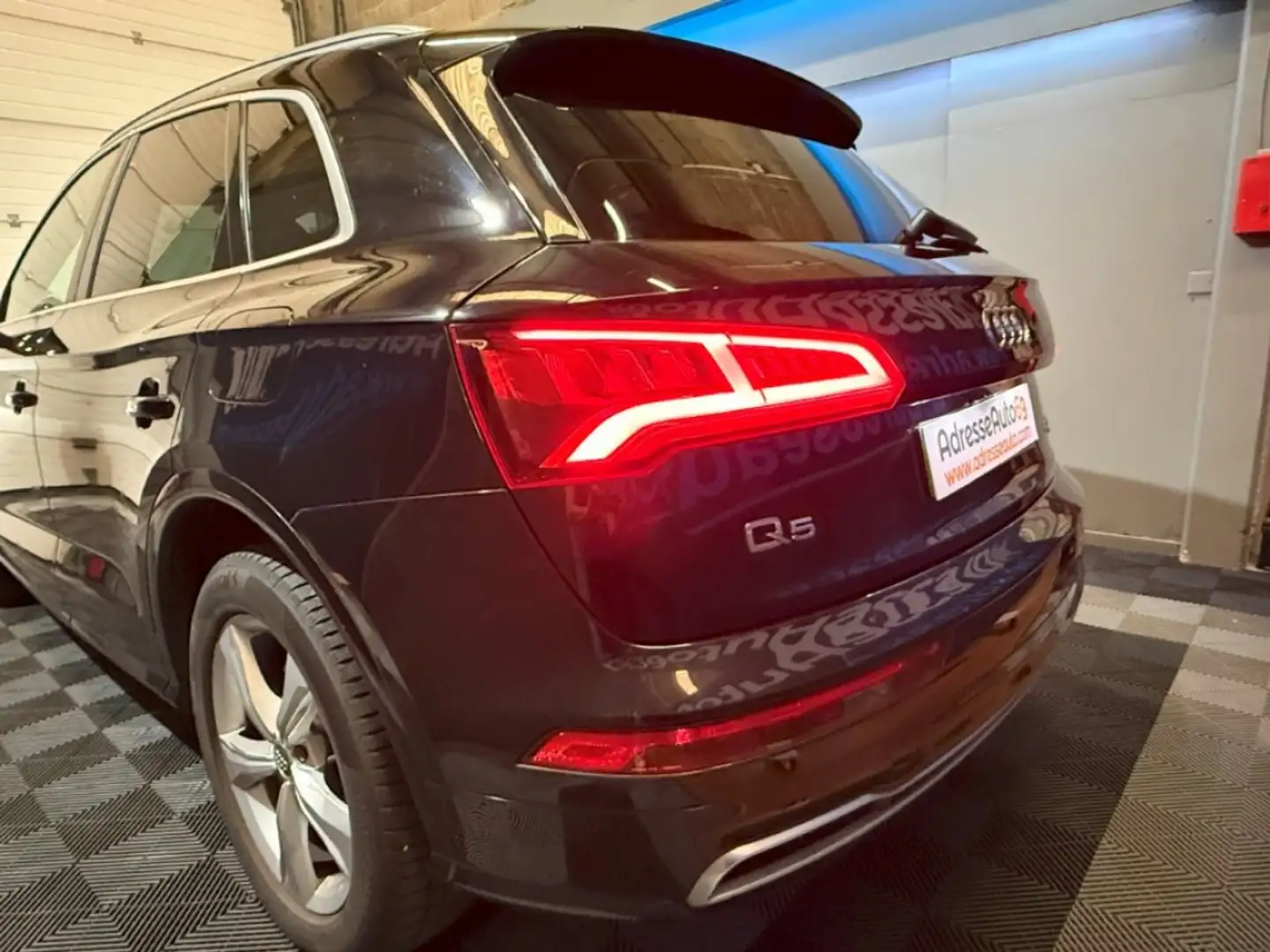 Audi Q5 299 S tronic7 Quattro Design pack S-line - 1