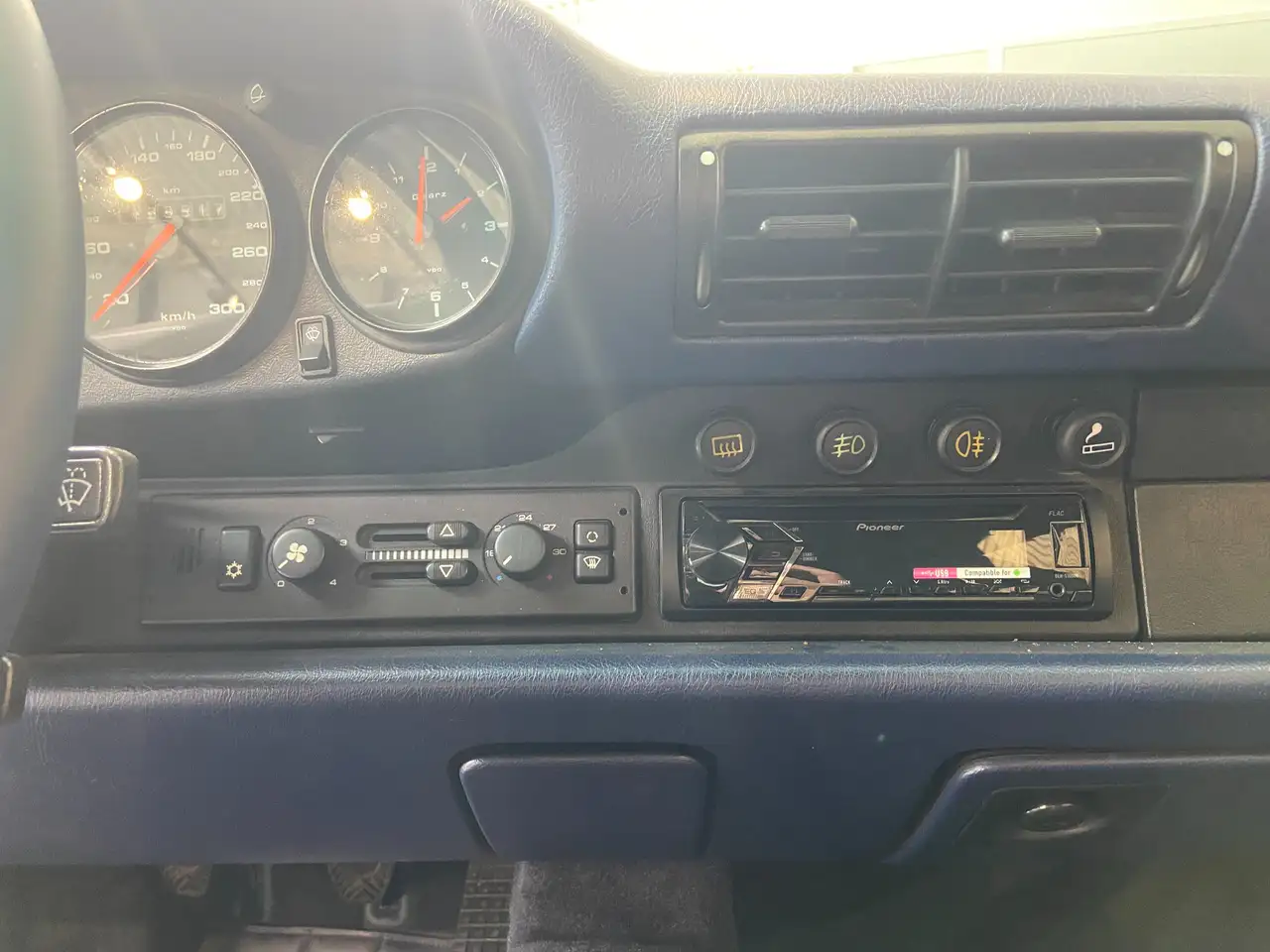 Porsche 964 911 Carrera 4 Targa europees / historiek topstaat, foto 12