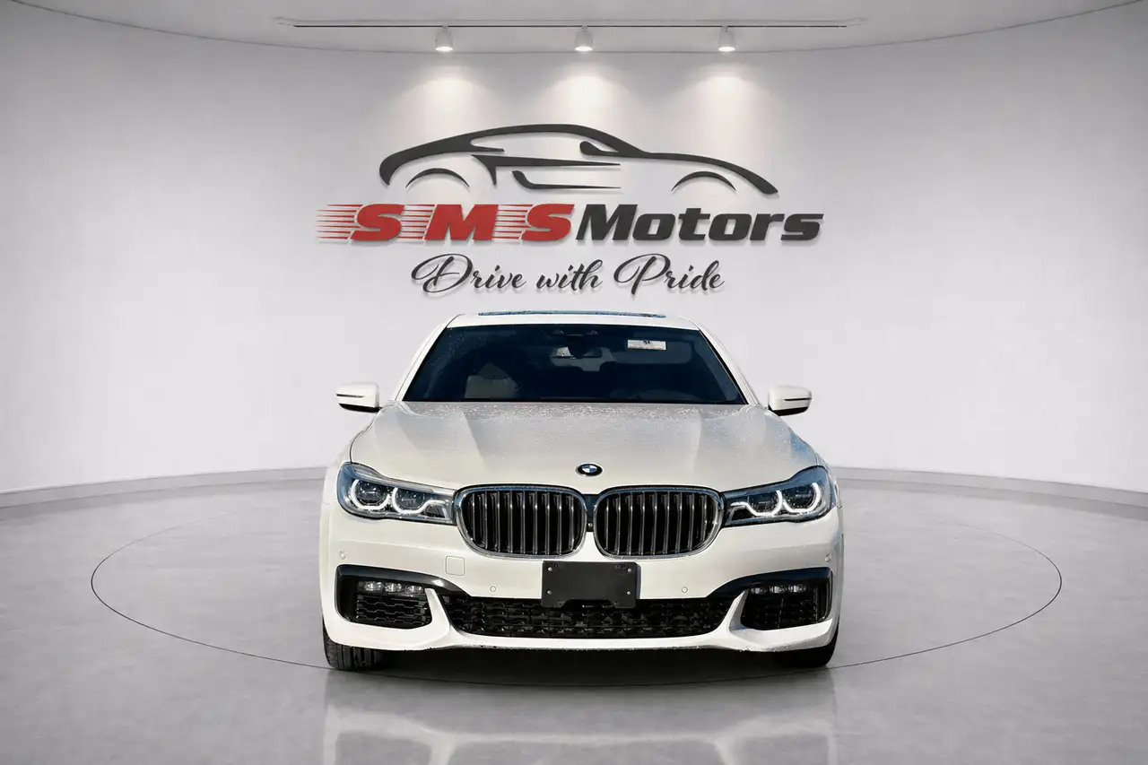 BMW 7 Series снимка BMW 7 Series