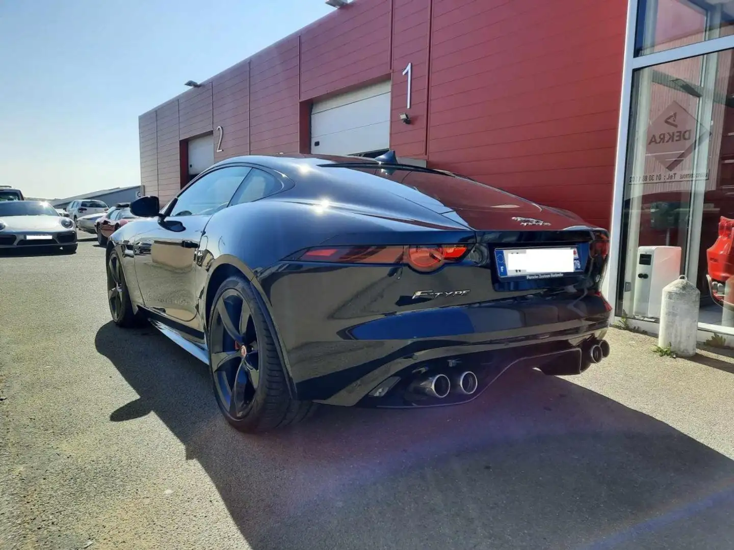 Jaguar F-Type Schwarz - 2