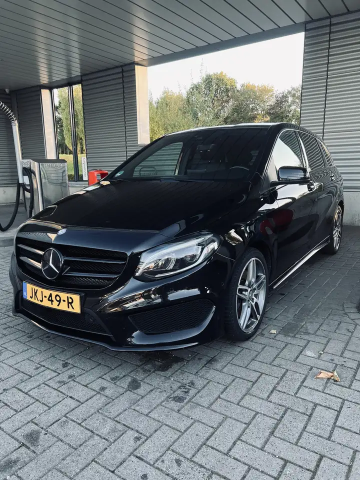 Mercedes-Benz B 250
