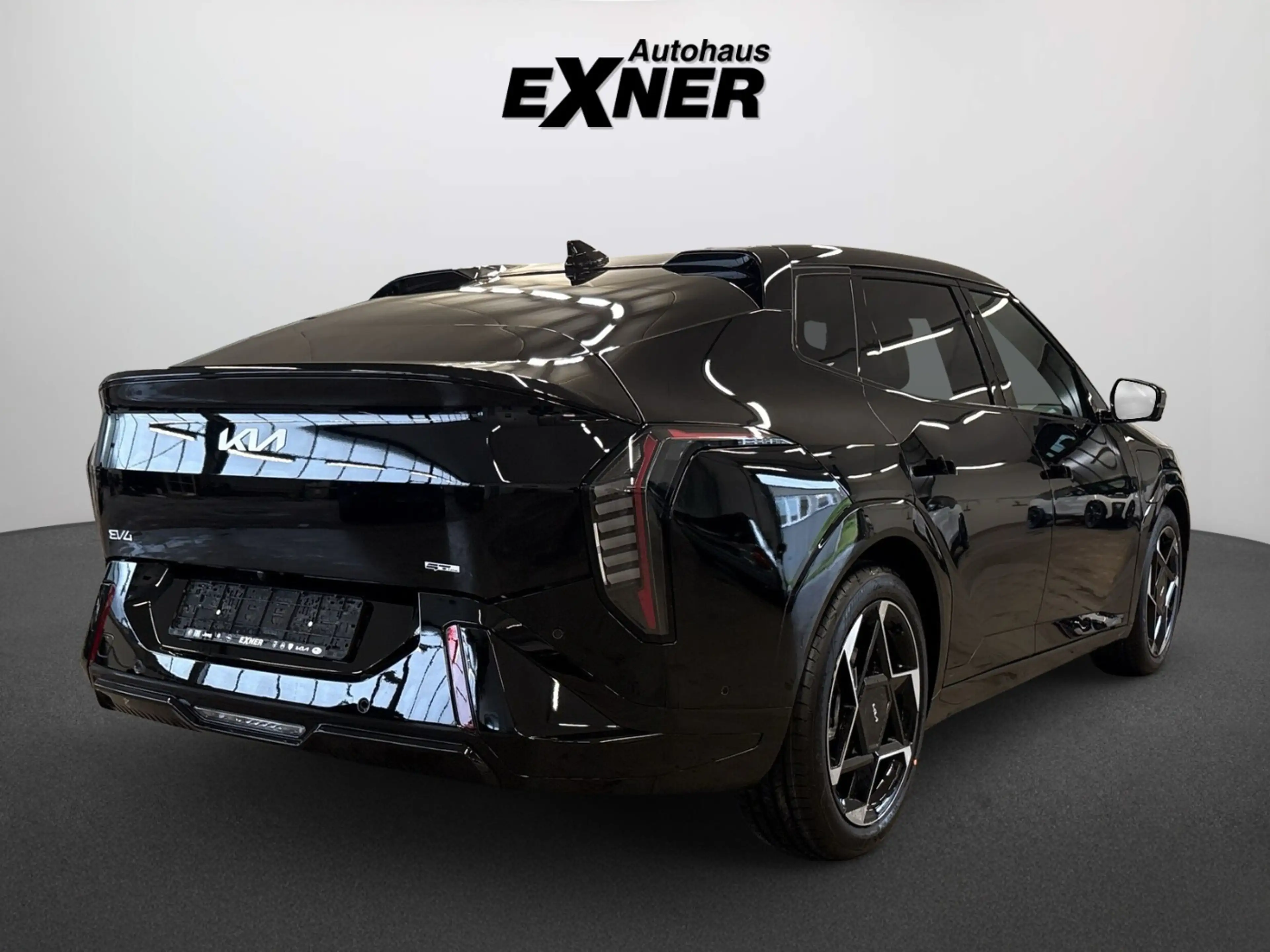 Kia EV4 Fastback GT-Line 81 kWh Sitzventilation vorne — photo 3