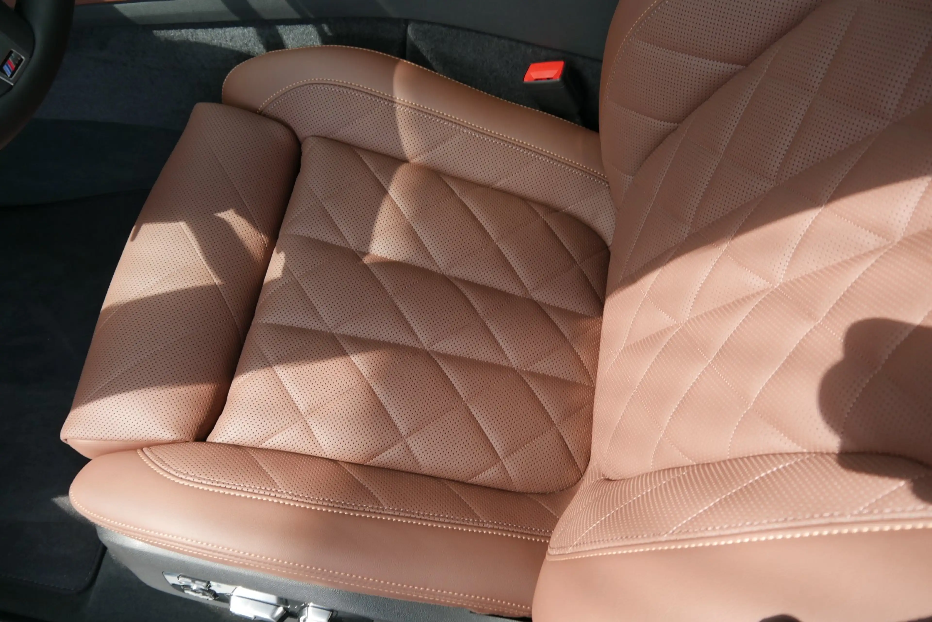 BMW X6 xDrive30d — photo 12