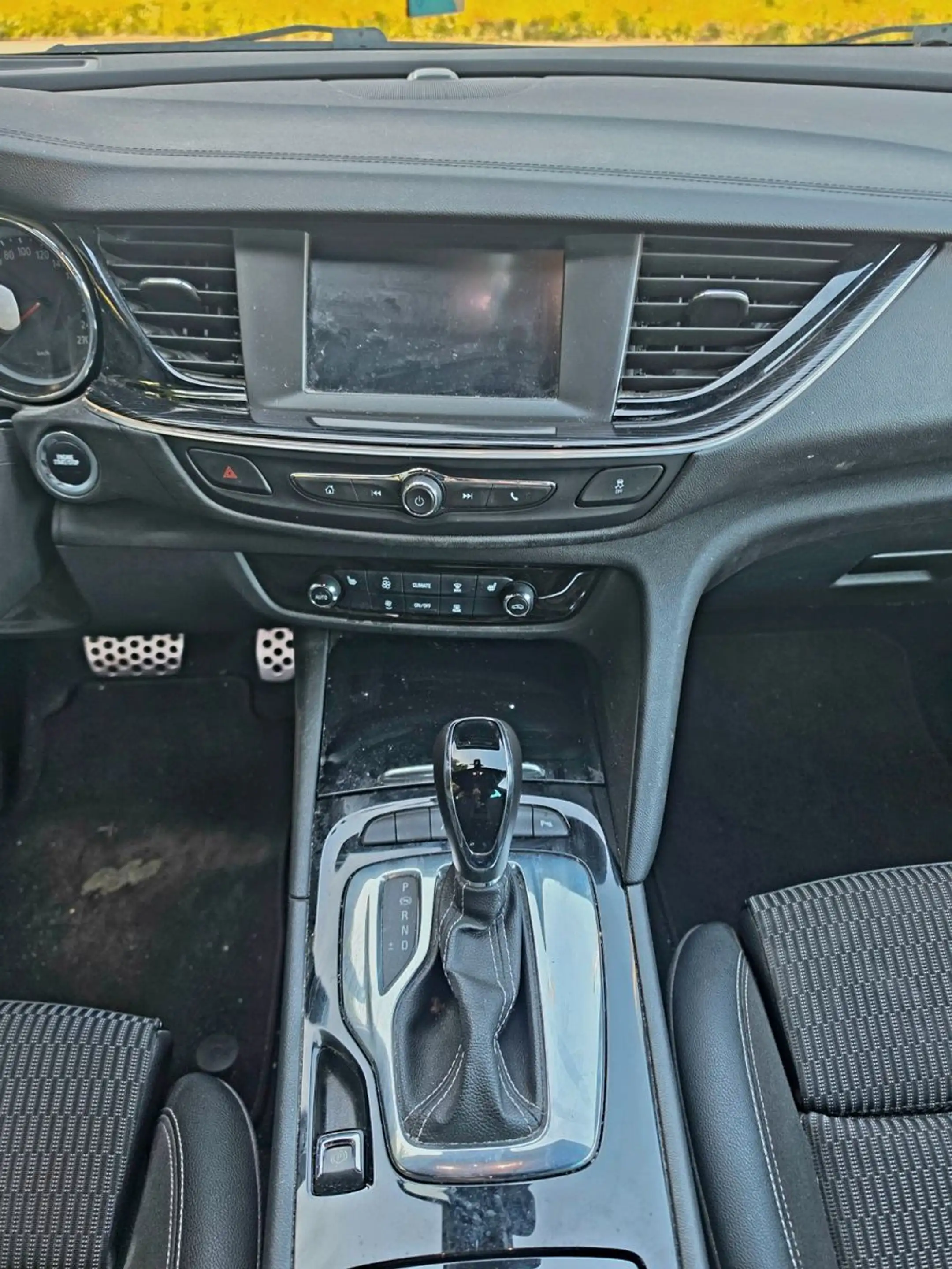Opel Insignia 2.0 Diesel Sports Tourer Automatik — photo 14