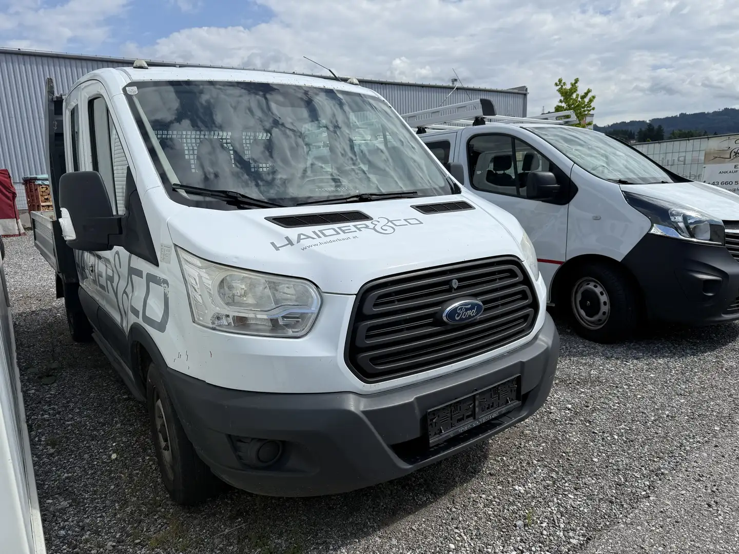 Ford Transit 150L Tourneo LX 4.63 TD Weiß - 1