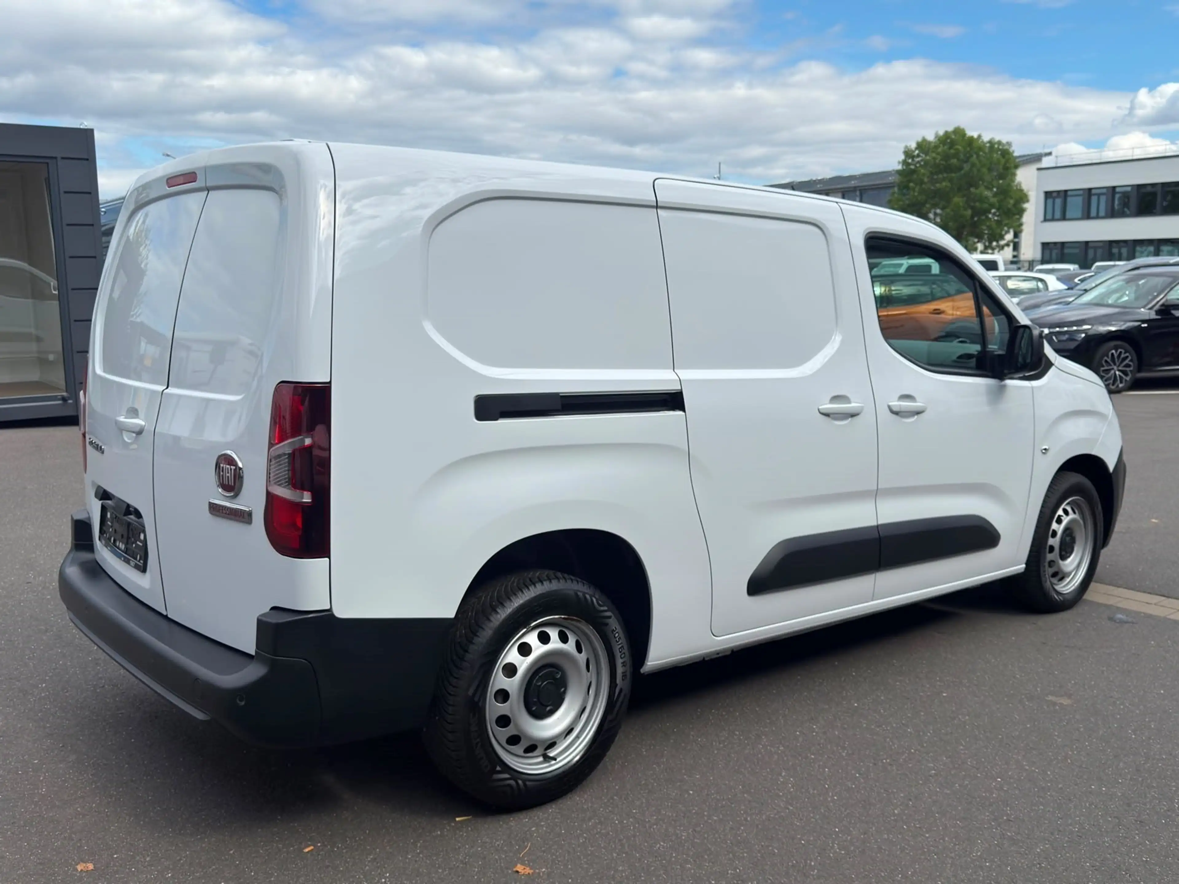 Fiat Doblo Cargo KaWa L2 1.5l*Kamera*Navi*Autom*Klima — photo 3