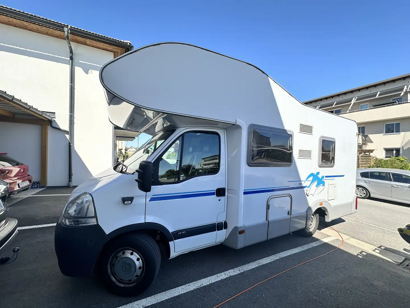 Renault Master Knaus Sky Traveller 600 MKG - 1