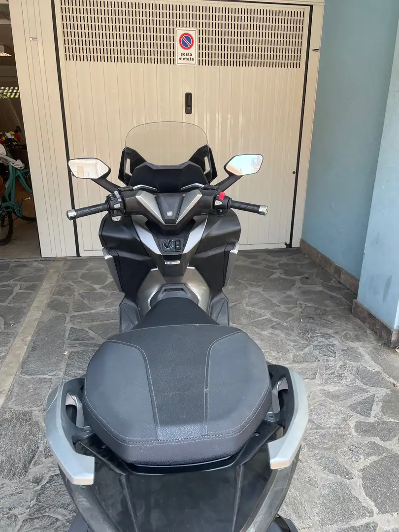 Honda Forza 350 Nero - 2