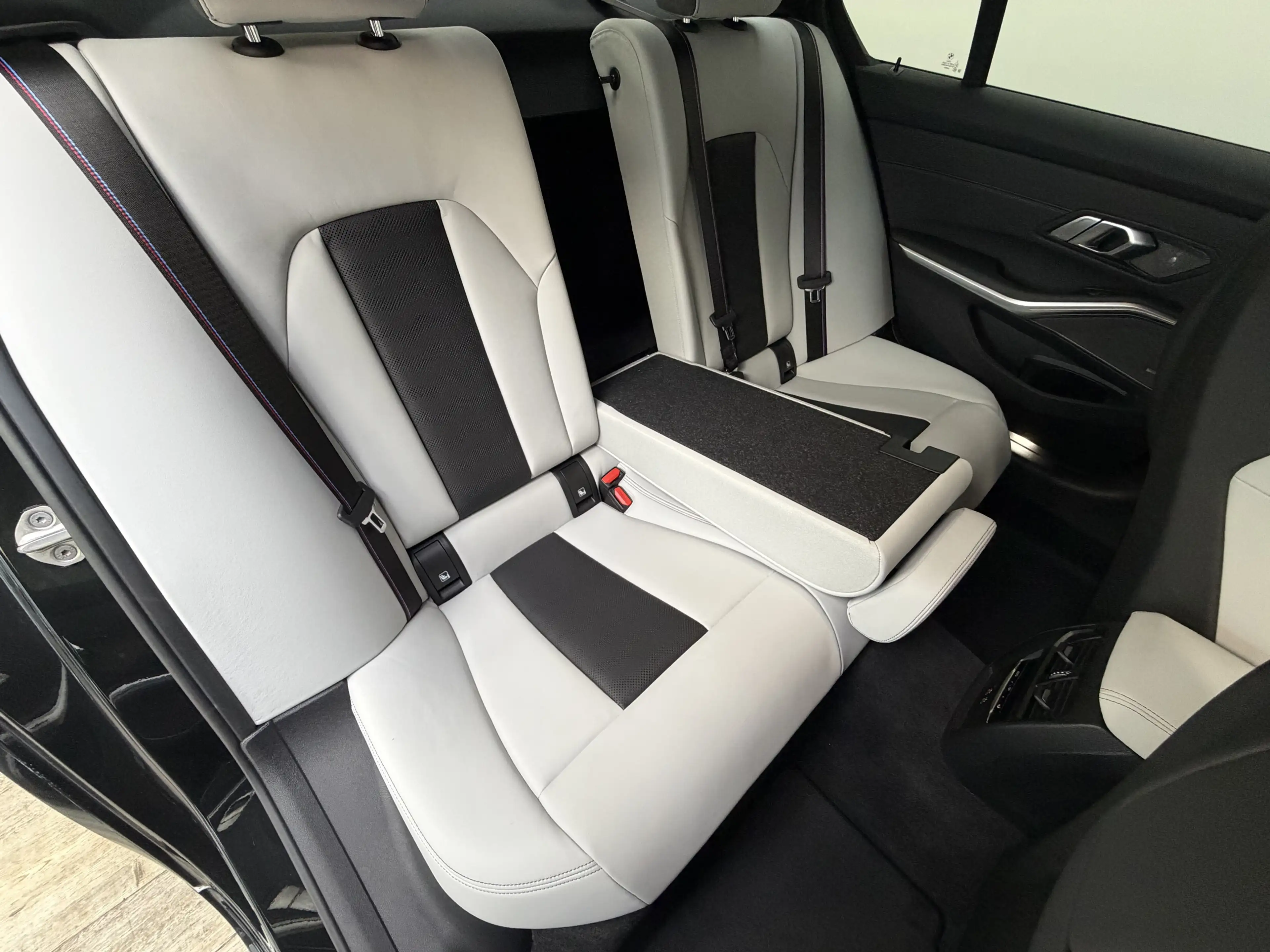 BMW M3 Competition xDrive Sitzlüft. Carbon ACC 360° — photo 24