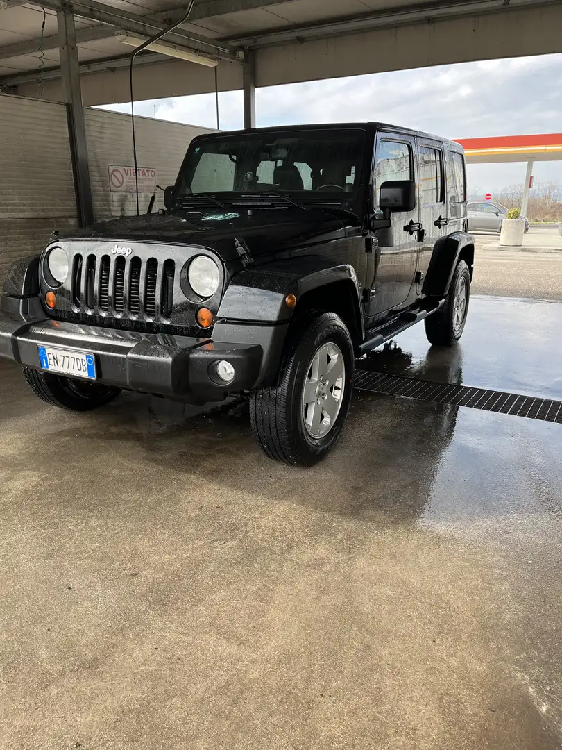 Jeep Wrangler Unlimited 2.8 crd Sahara automatico - 1