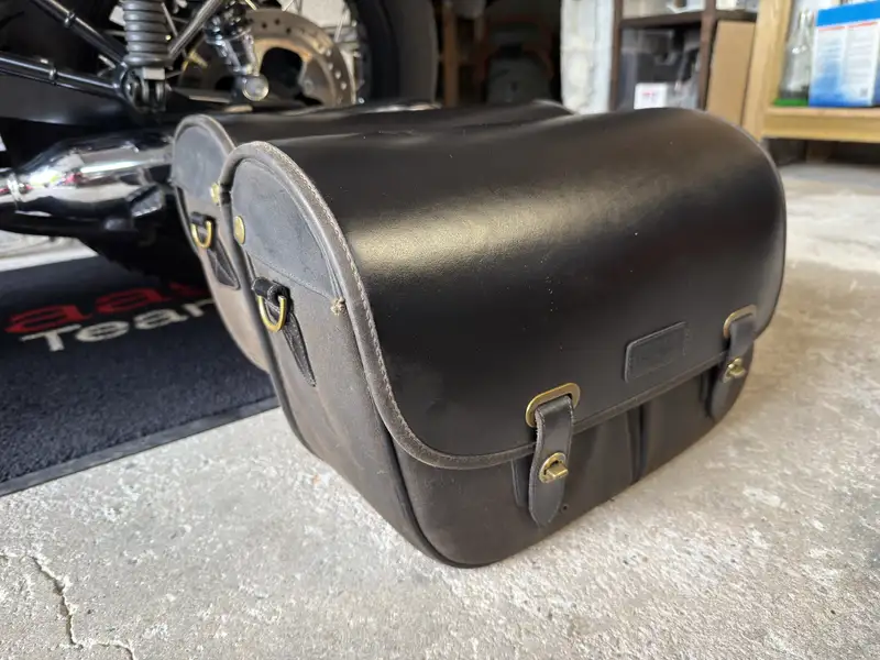 Triumph Bonneville T100 - foto 5