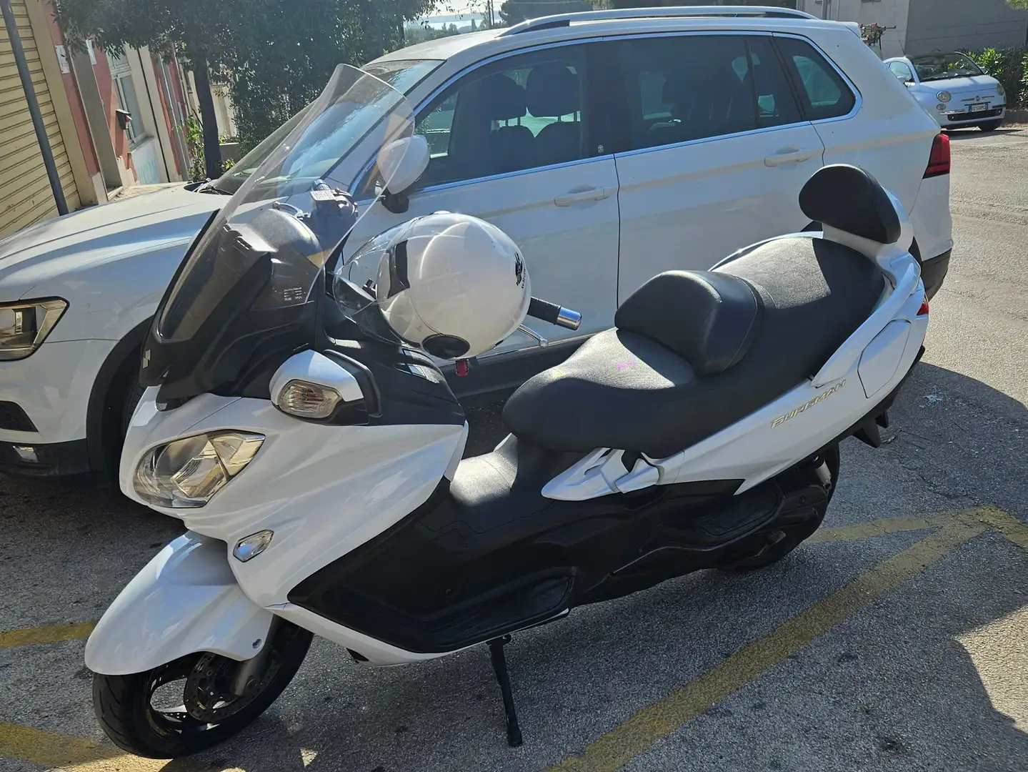 Suzuki Burgman 650 Executive Abs Bianco - 2