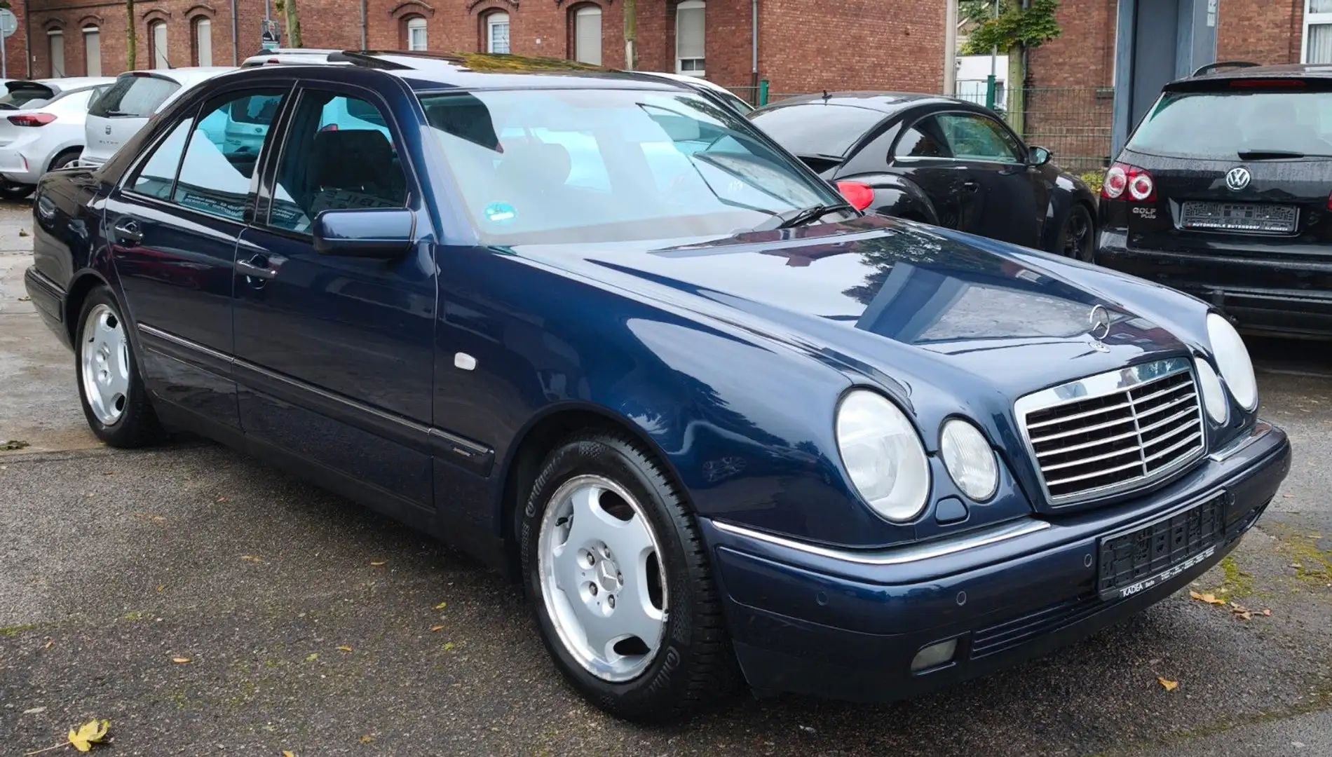 Mercedes-Benz E 240 W210 E 240 AUTOMATIK/I.HAND/ORG.136TKM Albastru - 2