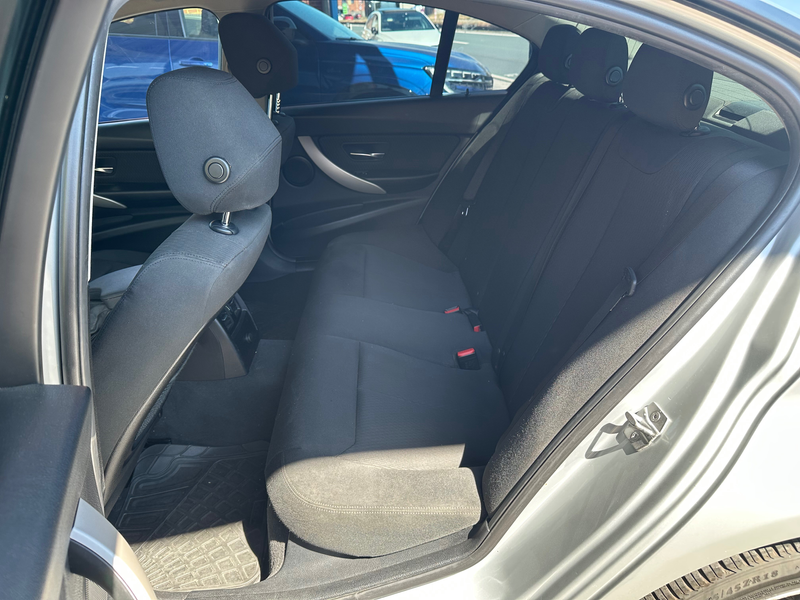 BMW 318 i / 2018 / eu6d / 88.000km / automatique.. — photo 15