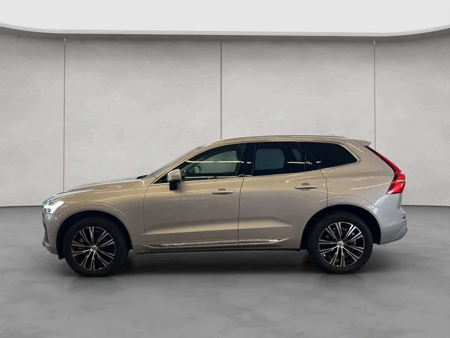 Volvo XC60 XC60 B4 Inscription Aut Nappaleder perforiert 360° Silber - 2