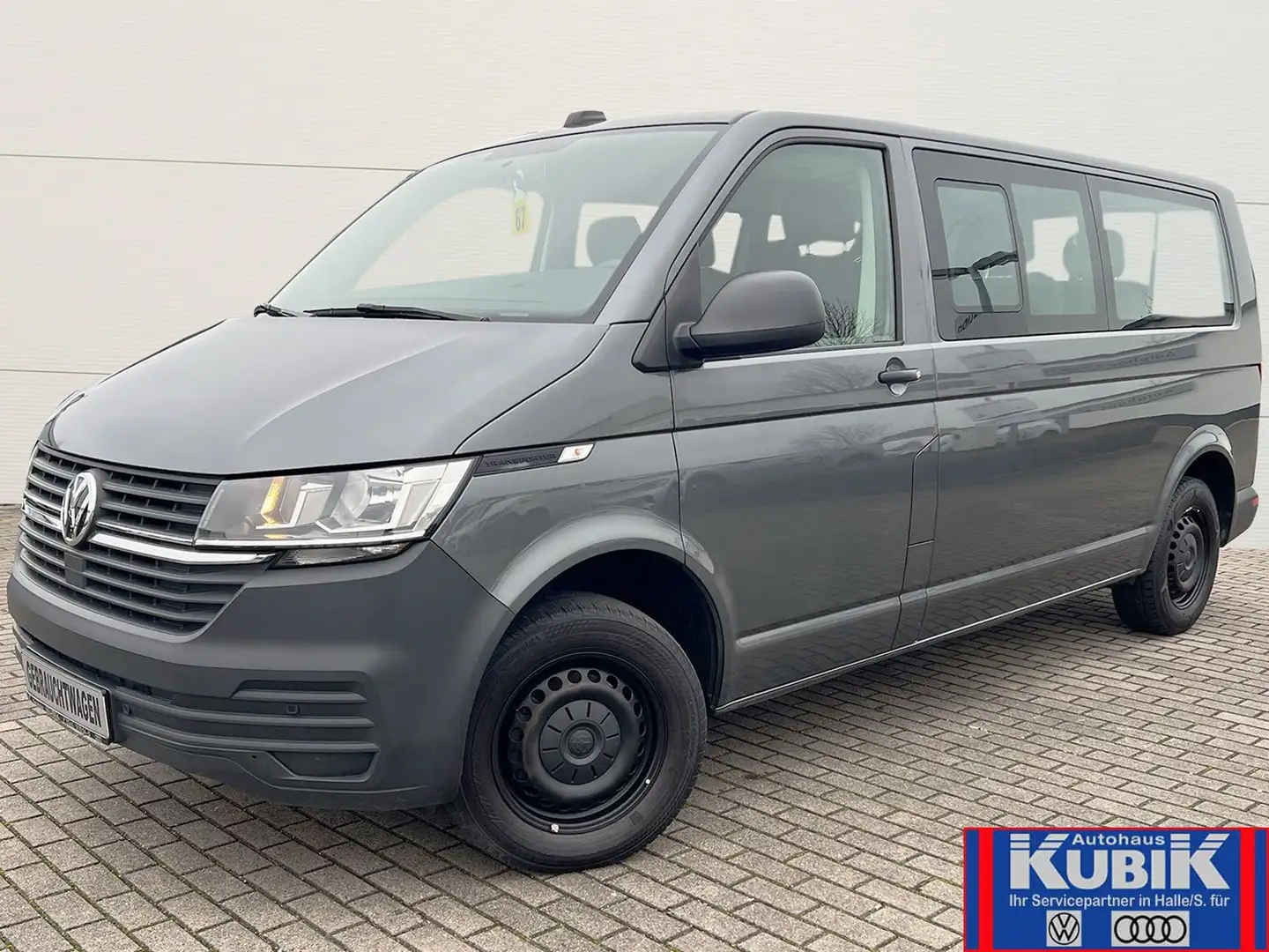 Volkswagen T6.1 Kombi langer Radstand 2,0 TDI 9 Sitzer+DAB+AppConnect+ Grau - 2