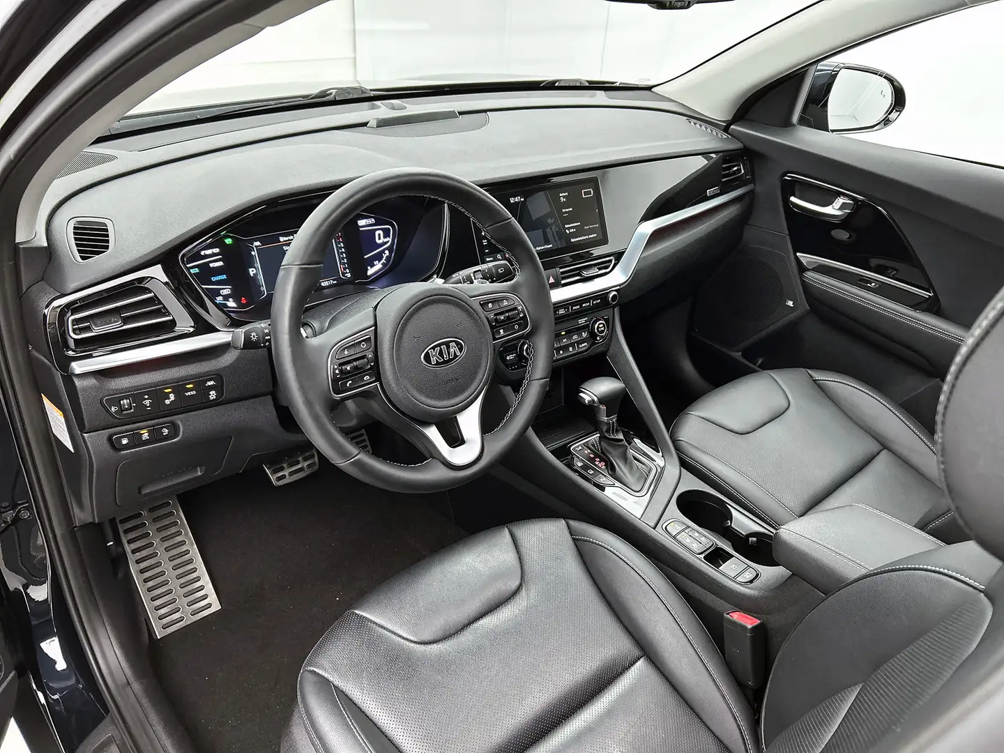 Kia Niro 1.6 GDi PHEV ExecutiveLine Leder, Schuifdak, Trekh Blauw - 2