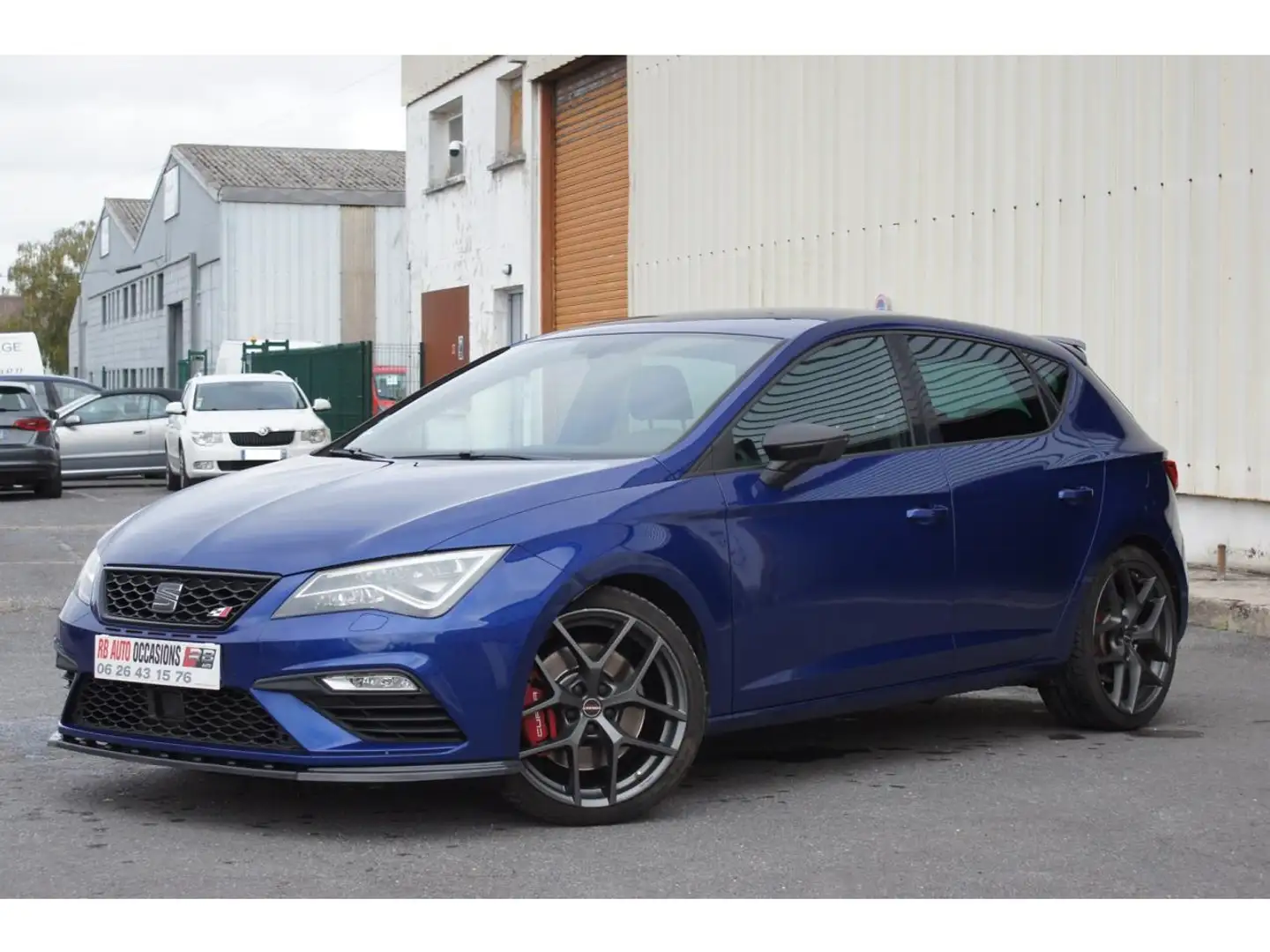 SEAT Leon Leon Cupra 2.0 16V TSI 300cv DSG6 PHASE 2 + OPTIONS LIGNE BULL-X Bleu - 2