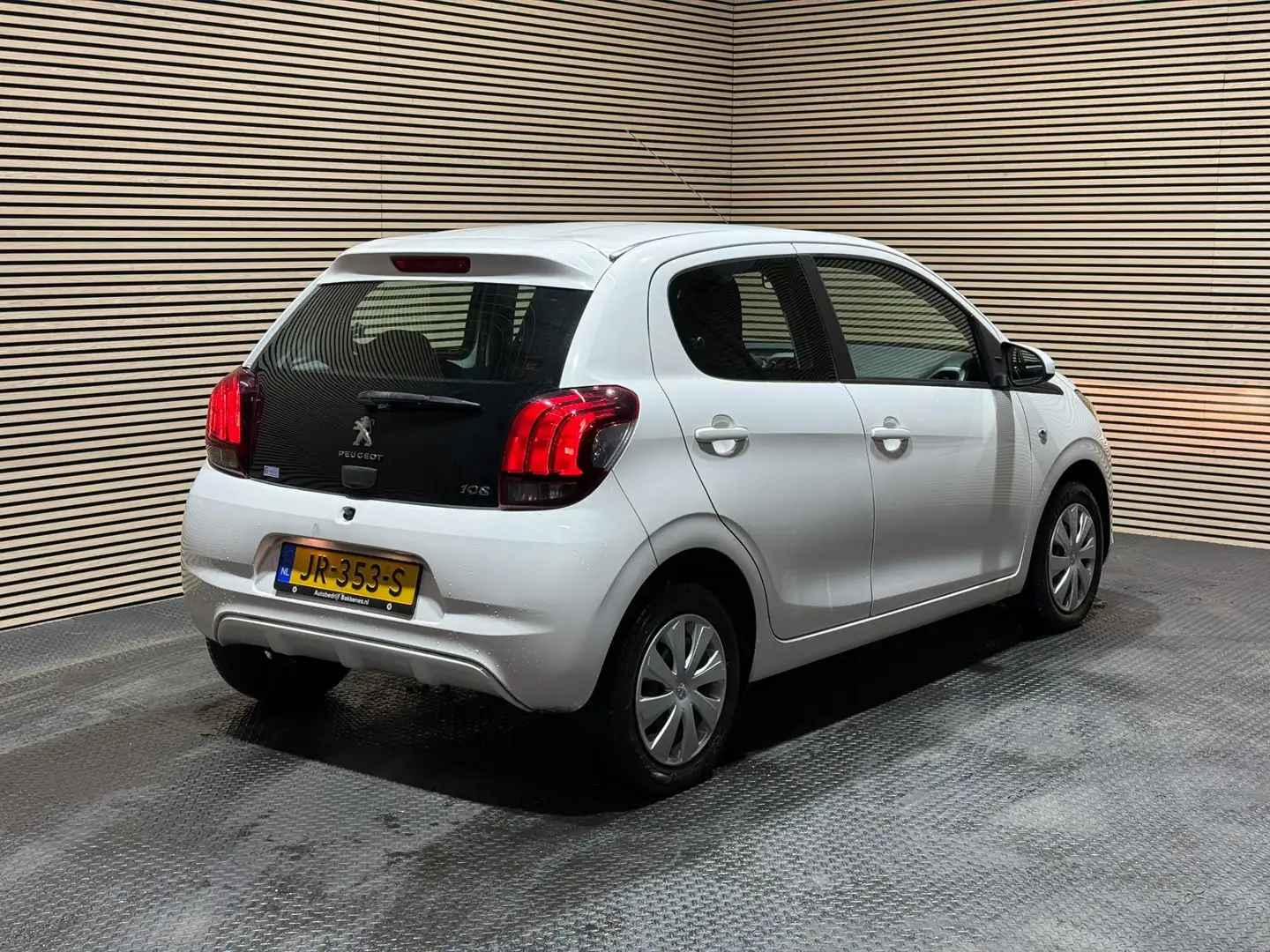 Peugeot 108 1.0 e-VTi Active | Airco | NAP | Bluetotoh Weiß - 2