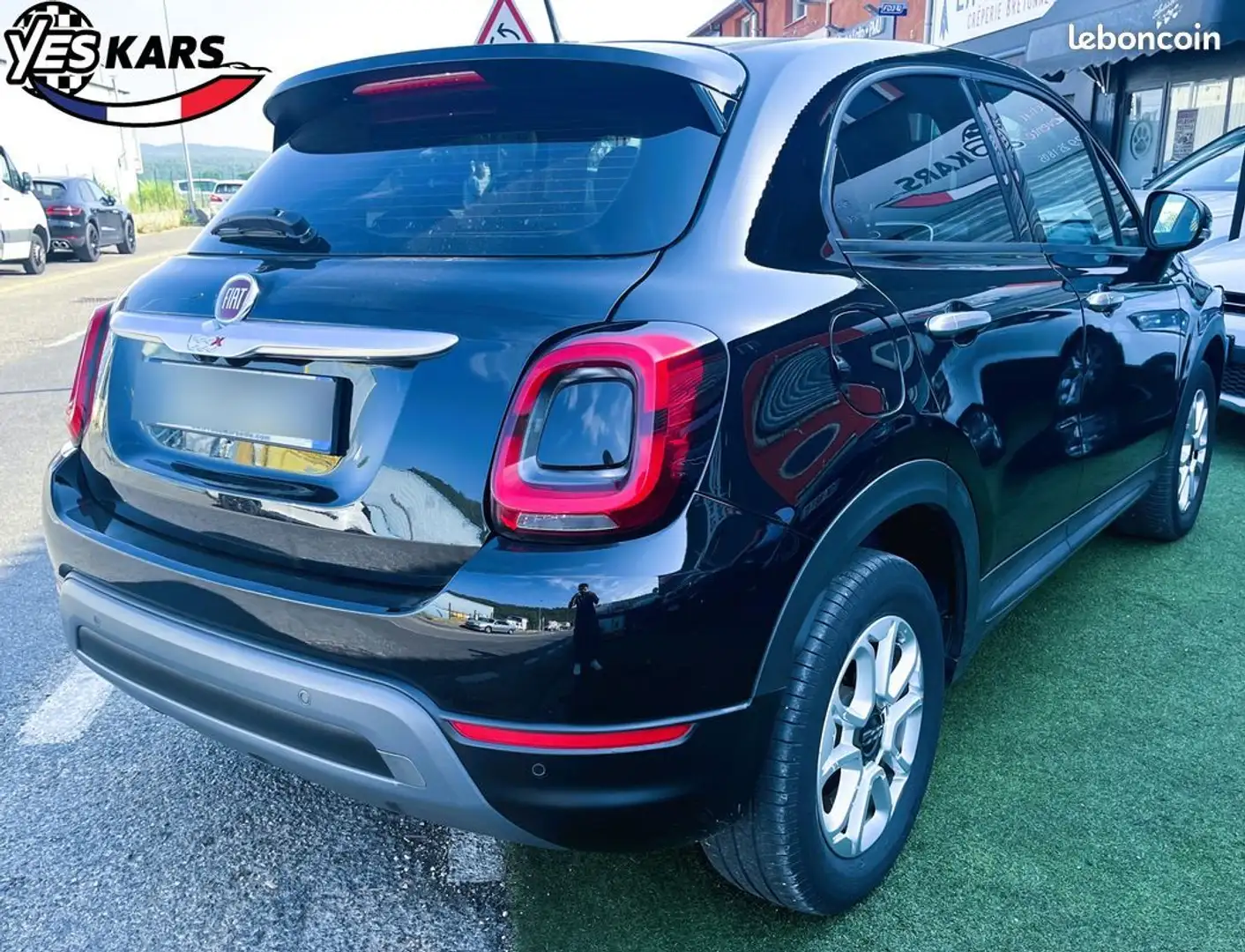Fiat 500X 1.0 FireFly Turbo T3 120ch Elysia CARNET A JOUR Schwarz - 2