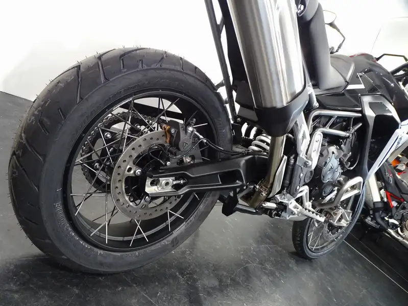 Triumph Tiger 900 - foto 5