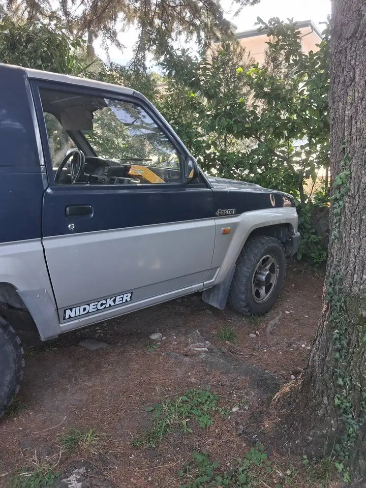 Daihatsu Feroza 1.6i Must resin top, foto 2