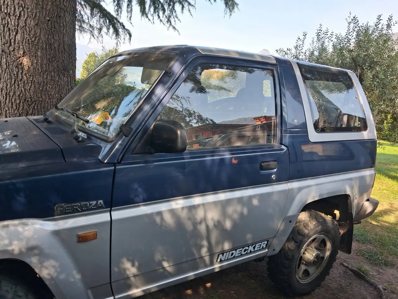 Daihatsu Feroza 1.6i Must resin top, foto 3
