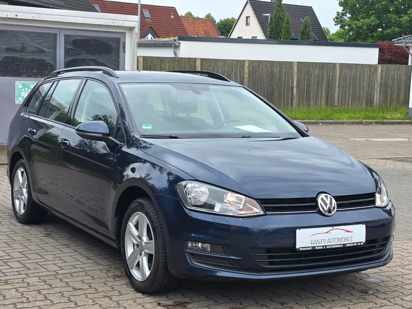 Volkswagen Golf VII Variant Comfortline BMT Blau - 2