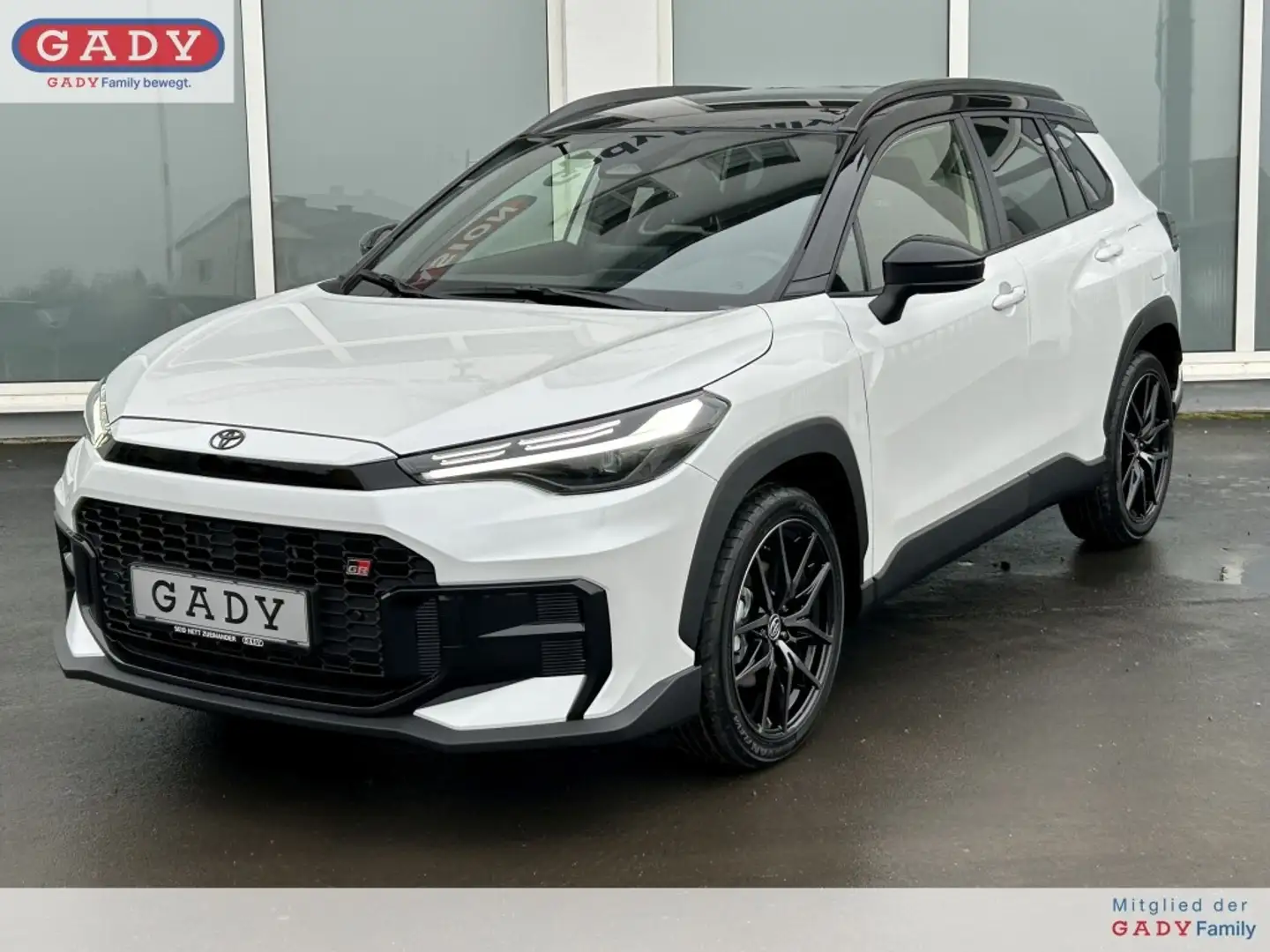 Toyota Corolla Cross 2,0 Hybrid GR Sport 2WD Weiß - 1