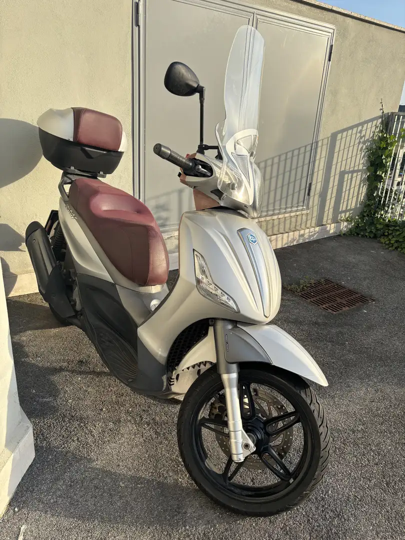 Piaggio Beverly 350 i.e. ABS - 2