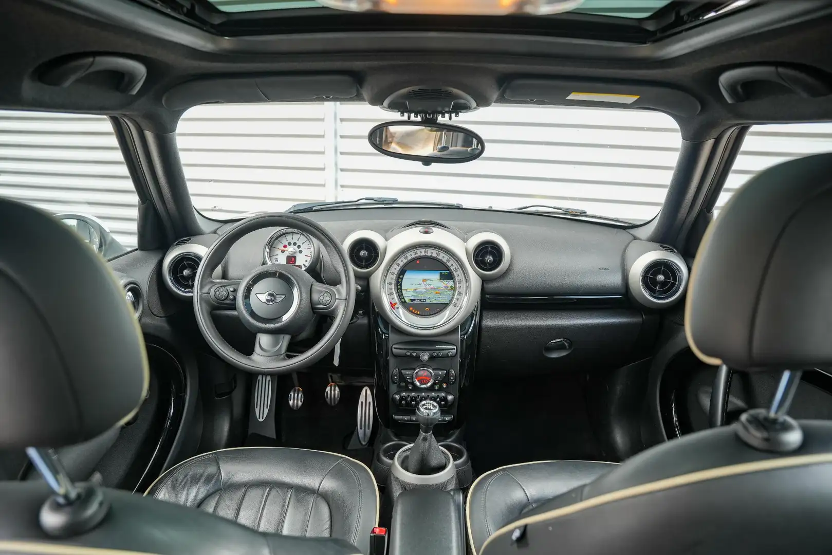 MINI Cooper S Countryman Mini 1.6 ALL4 Chili Panodak Navi Cruise Leer Xenon Grijs - 2